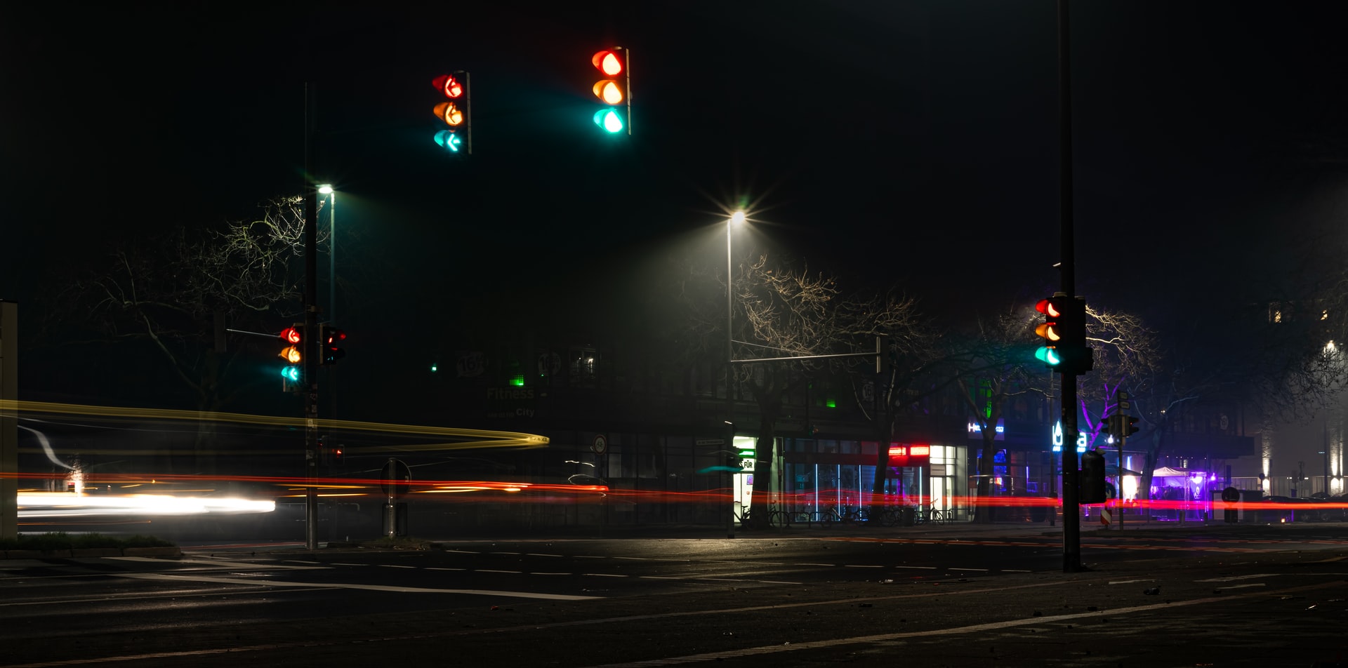 Photo illustrating traffic lights